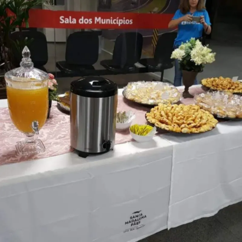 café da tarde empresarial