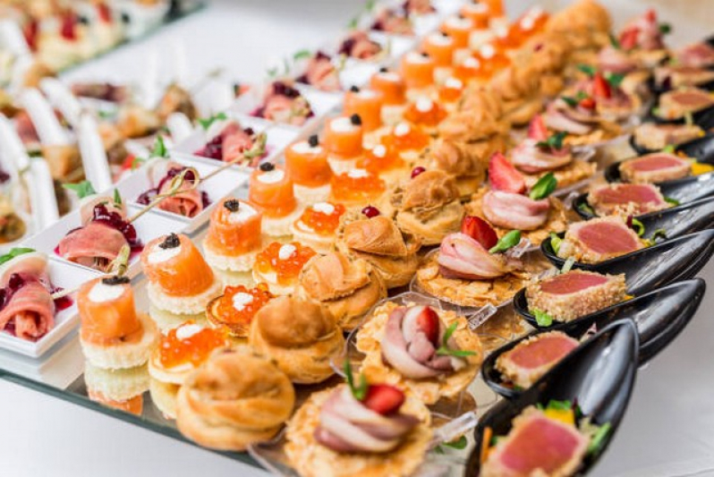 empresa buffet de coquetel para aniversário